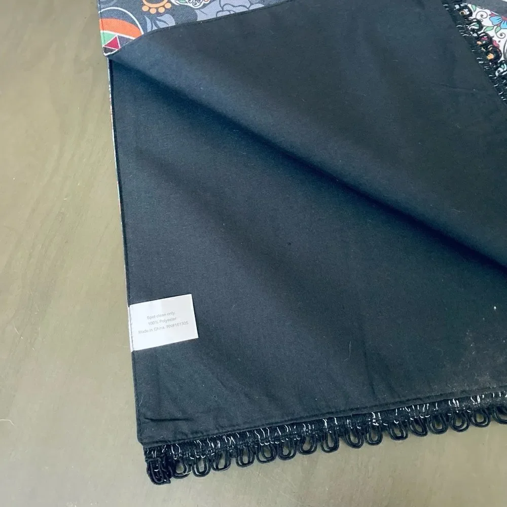 NWT Day of the Dead Sugar Skull Floral Table Runner